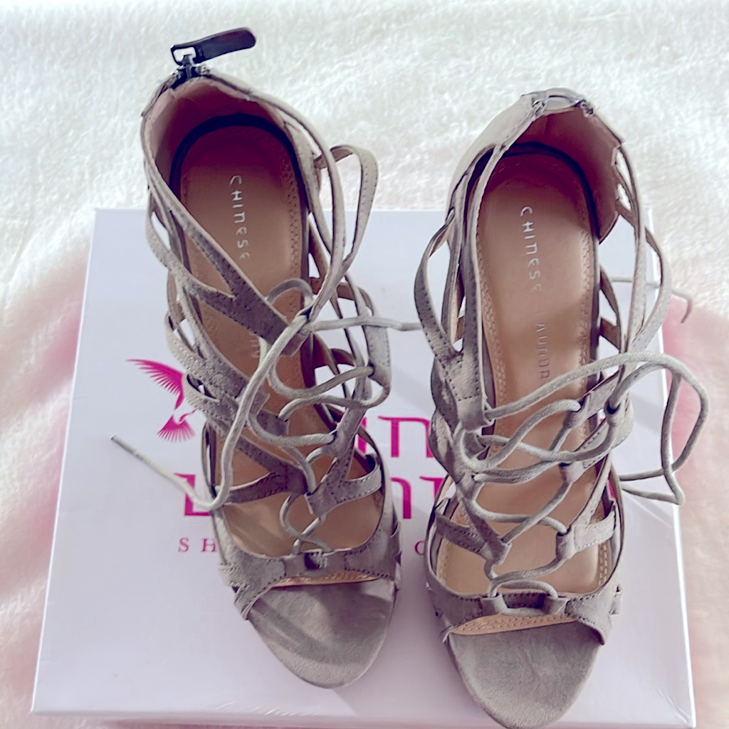 Brand New Chinese Laundry 95